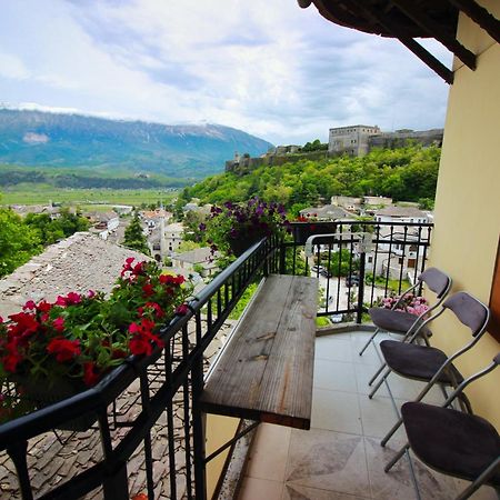 Emblematic House Apartment 2 Gjirokastër 외부 사진