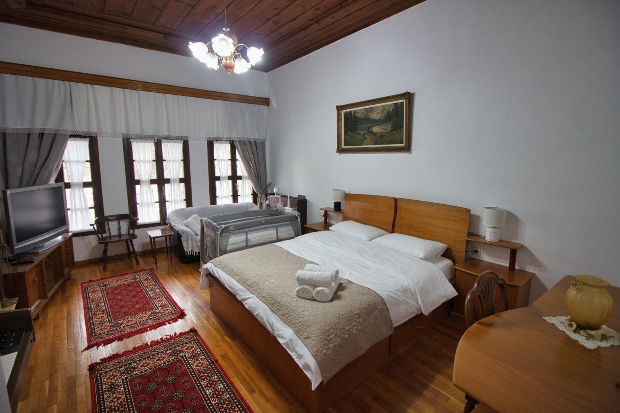 Emblematic House Apartment 2 Gjirokastër 외부 사진