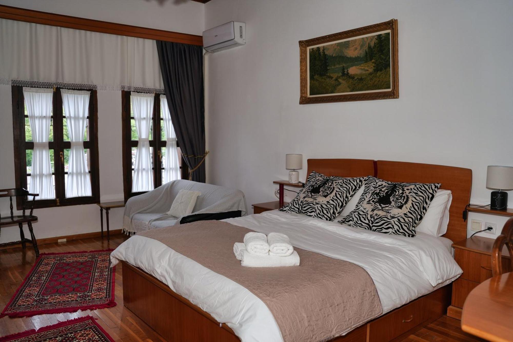 Emblematic House Apartment 2 Gjirokastër 외부 사진
